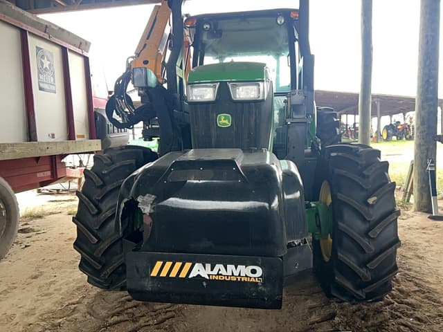 Image of John Deere 6135E equipment image 1