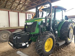 John Deere 6135E Image
