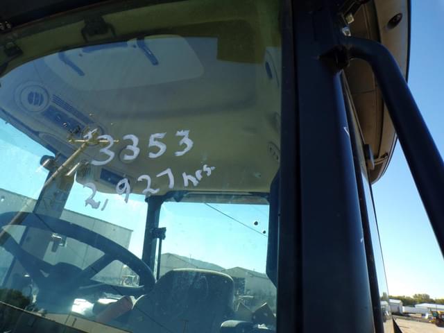 Image of John Deere 6135E equipment image 1