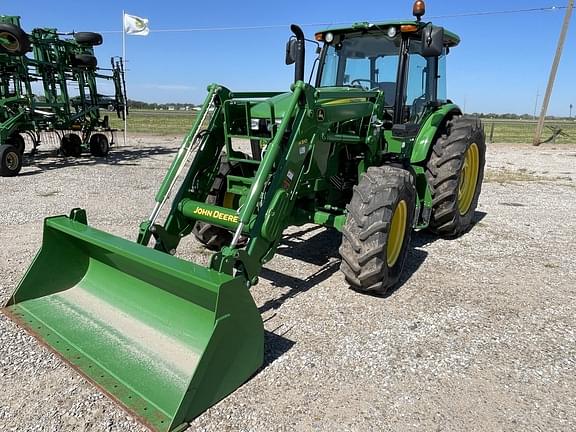 Image of John Deere 6135E equipment image 1