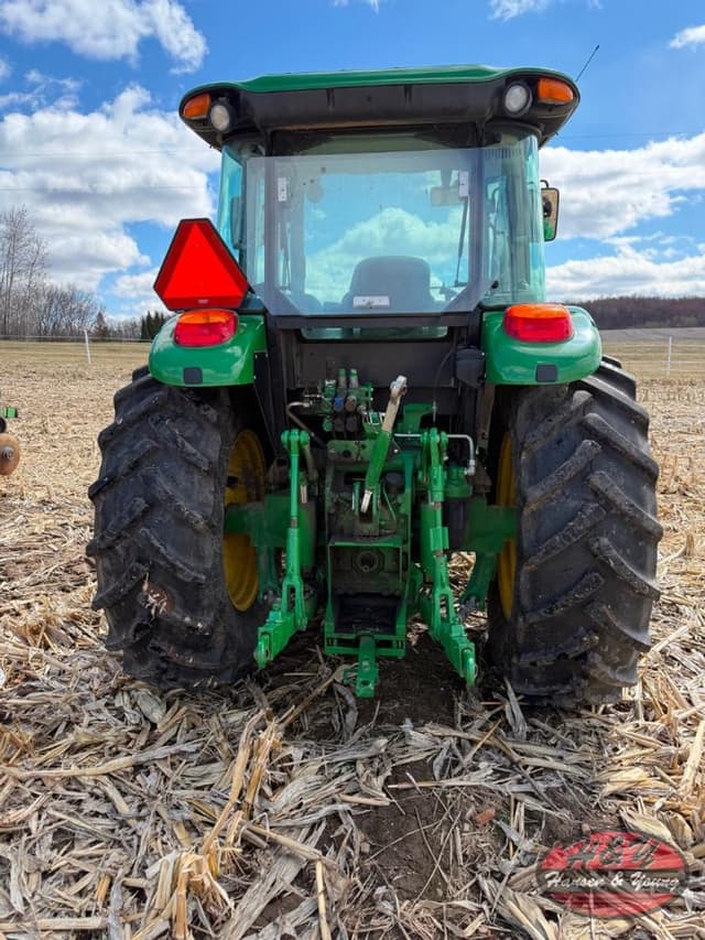 Image of John Deere 6135E equipment image 2