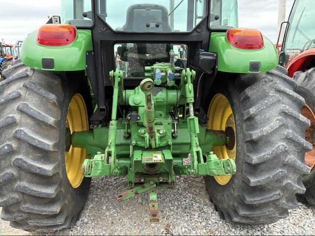 Image of John Deere 6140D equipment image 4