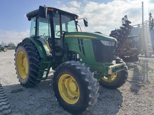 Image of John Deere 6140D equipment image 2