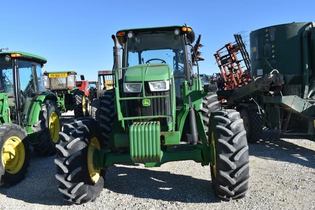 Image of John Deere 6140D equipment image 2