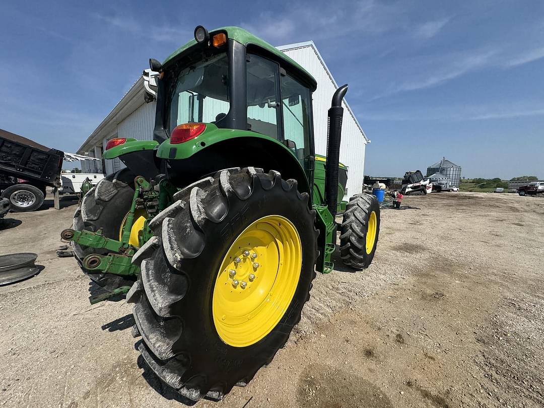 Image of John Deere 6140M Image 1