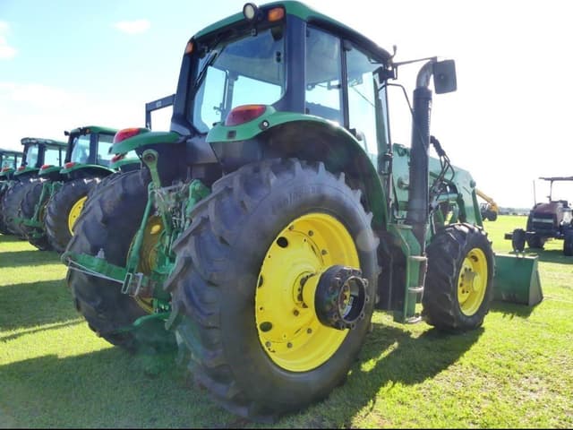 Image of John Deere 6140M equipment image 2