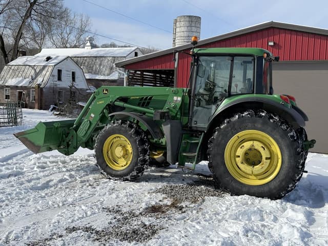 Image of John Deere 6140M equipment image 4