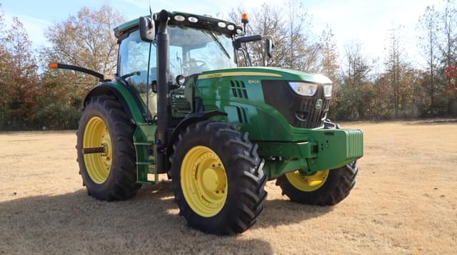 Image of John Deere 6140R equipment image 1