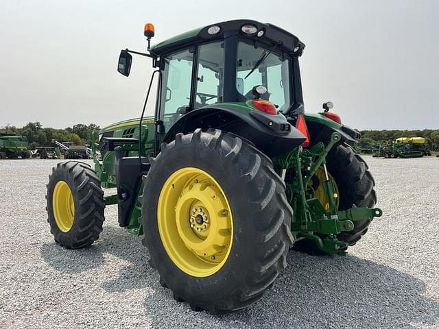 Image of John Deere 6145M equipment image 3