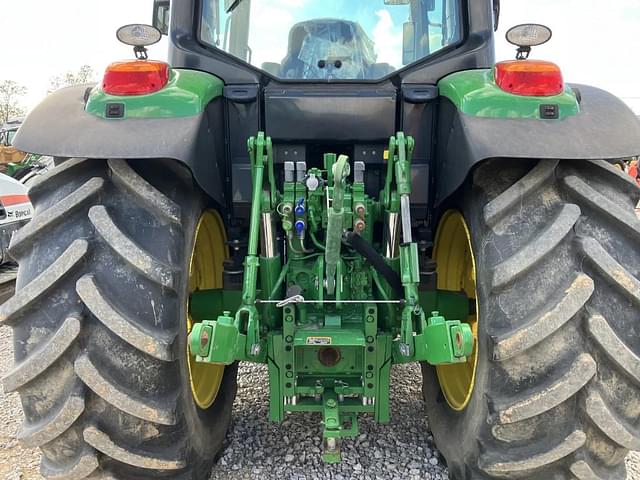 Image of John Deere 6145M equipment image 4