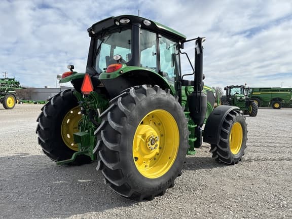 Image of John Deere 6145M equipment image 4