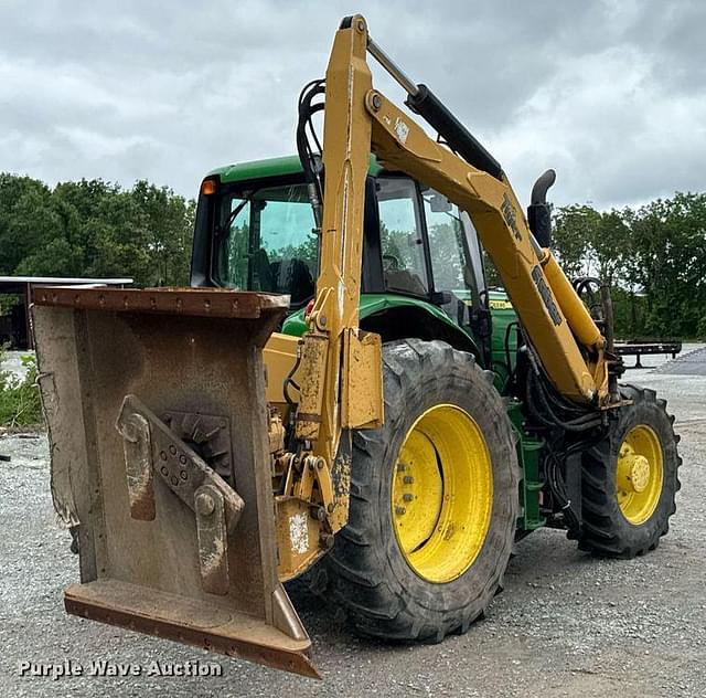 Image of John Deere 6145M equipment image 4