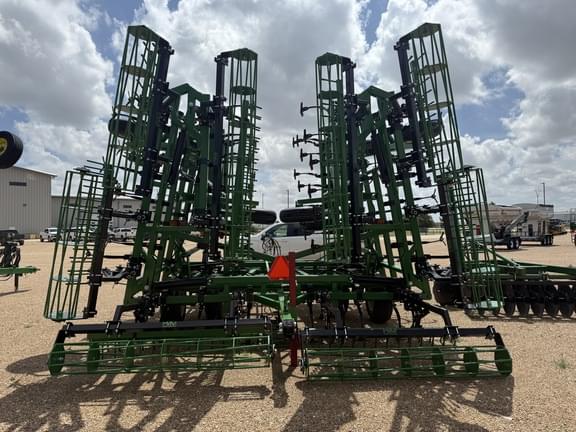 Image of Hidden Valley 6150 equipment image 3