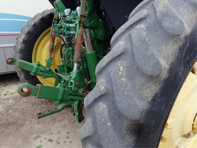 Image of John Deere 6150M equipment image 4