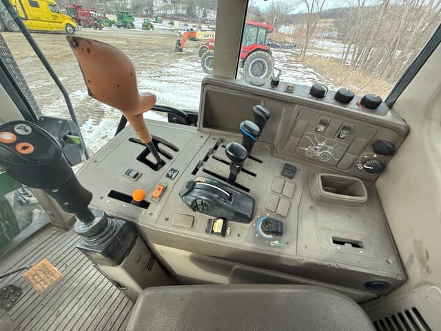 Image of John Deere 6150M equipment image 2