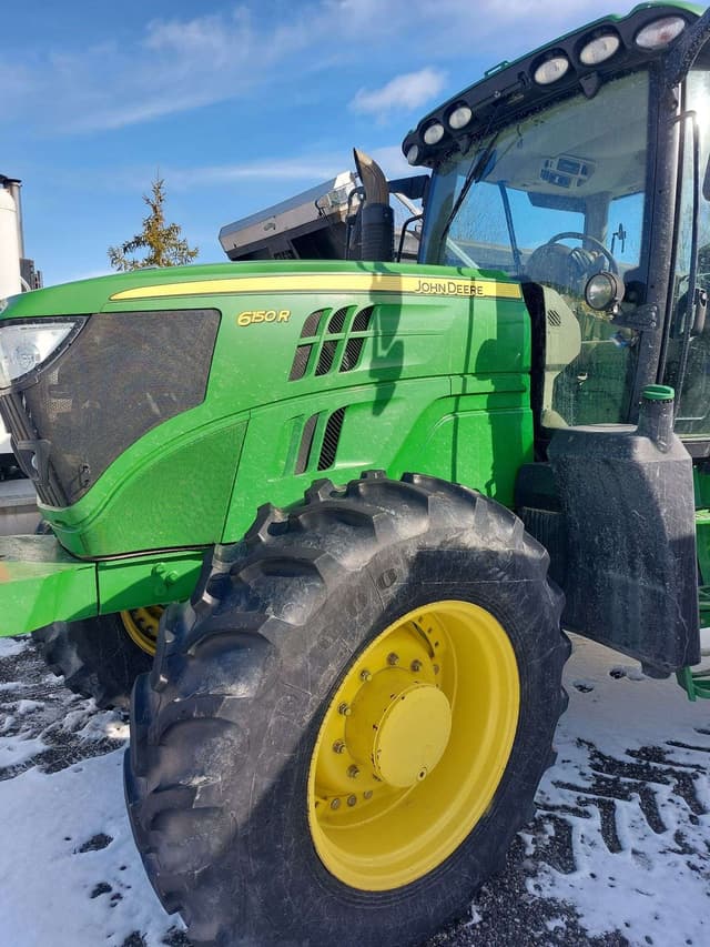 Image of John Deere 6150R equipment image 3