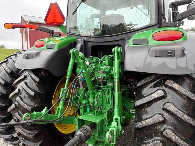 Image of John Deere 6150R equipment image 4