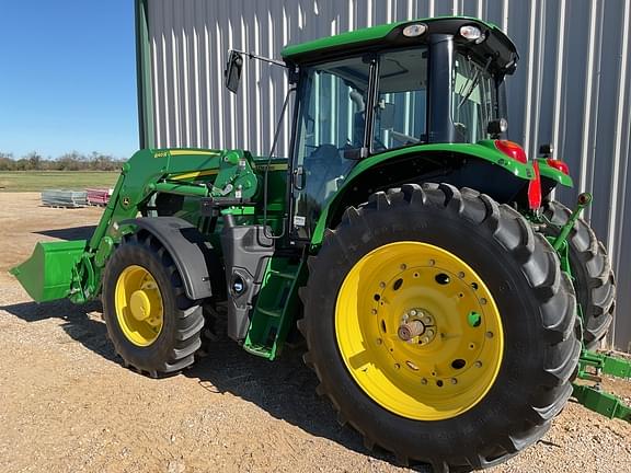 Image of John Deere 6155M equipment image 3