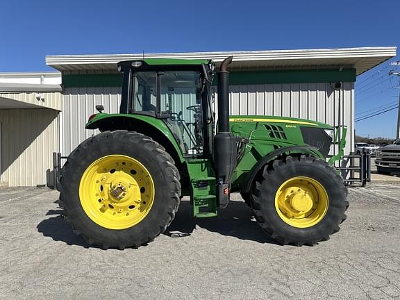 Image of John Deere 6155M equipment image 4