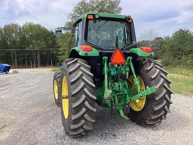 Image of John Deere 6155M equipment image 4