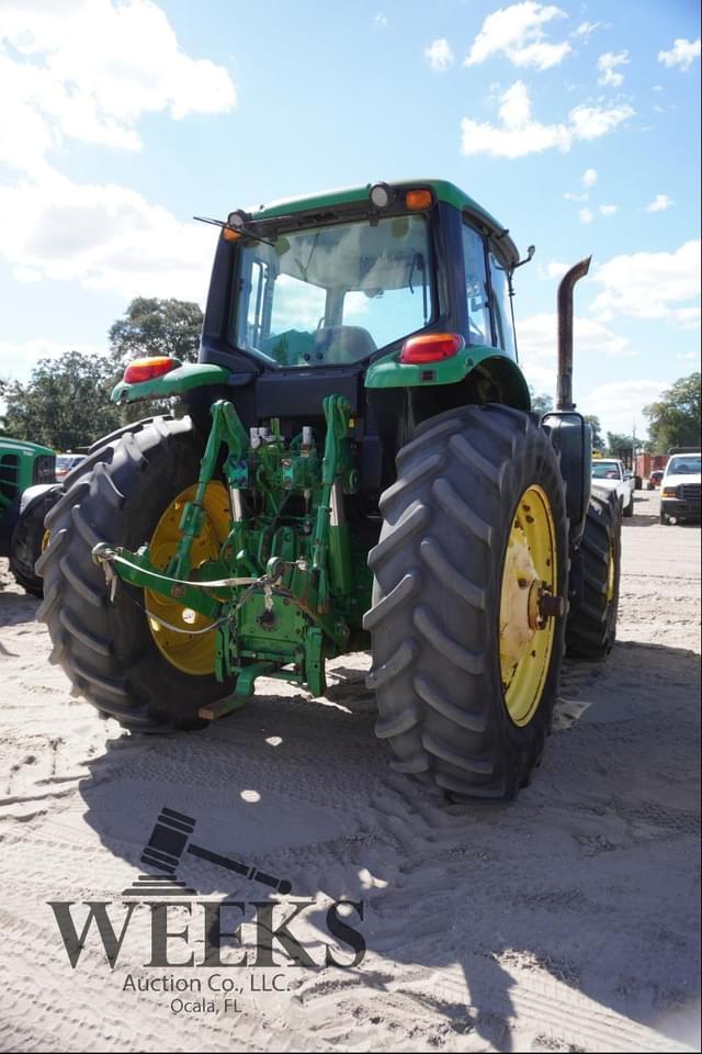 Image of John Deere 6155M equipment image 2
