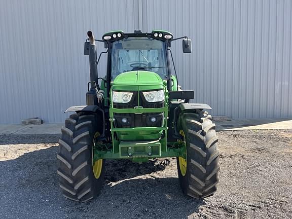 Image of John Deere 6155M equipment image 4