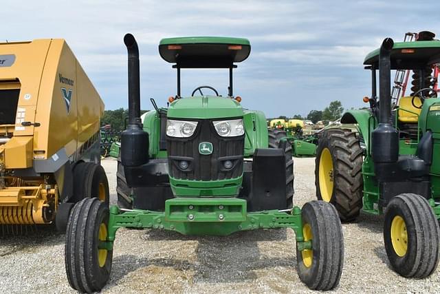 Image of John Deere 6155M equipment image 1