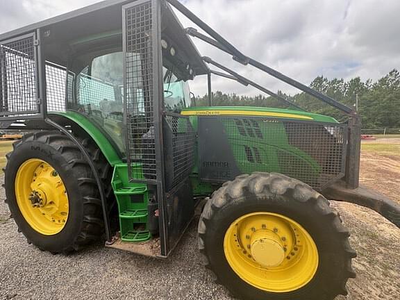 Image of John Deere 6155R equipment image 1