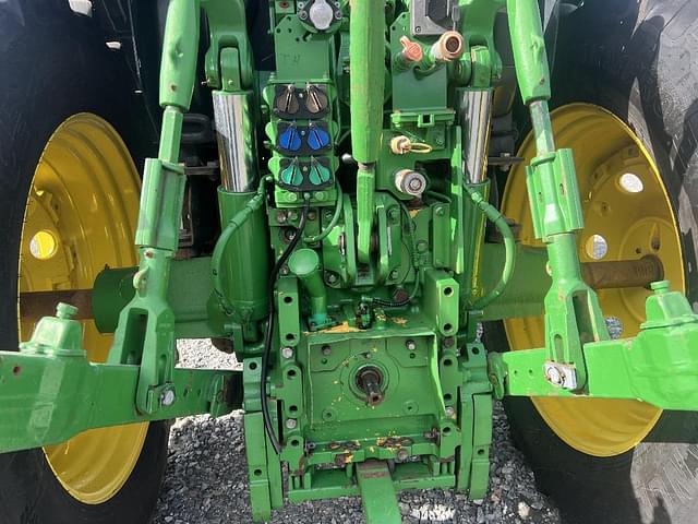 Image of John Deere 6155R equipment image 1