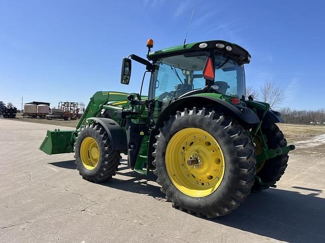 Image of John Deere 6155R equipment image 4