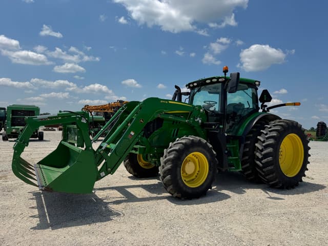 Image of John Deere 6155R equipment image 4