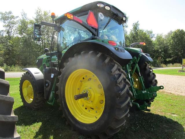 Image of John Deere 6155R equipment image 3