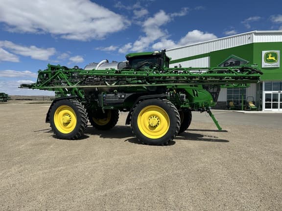 Image of John Deere 616R Primary image