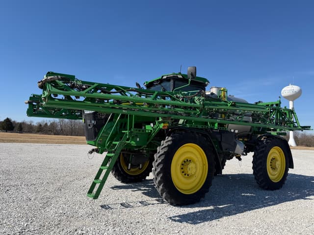 Image of John Deere 616R equipment image 3