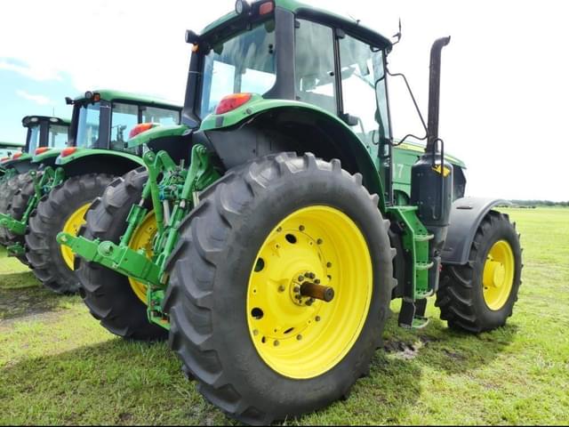 Image of John Deere 6175M equipment image 2