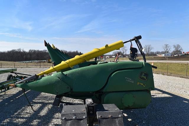 Image of John Deere 618C equipment image 2