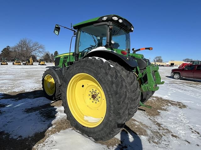 Image of John Deere 6190R equipment image 4