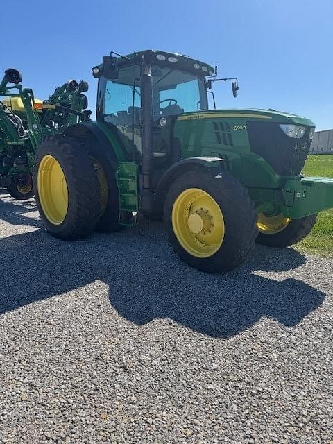 Image of John Deere 6190R equipment image 3