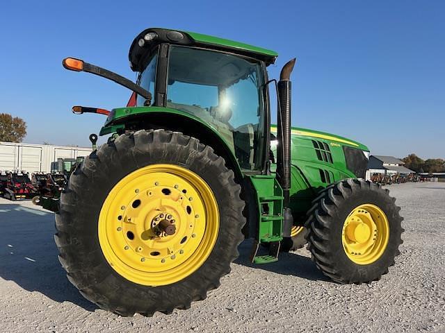 Image of John Deere 6190R equipment image 2