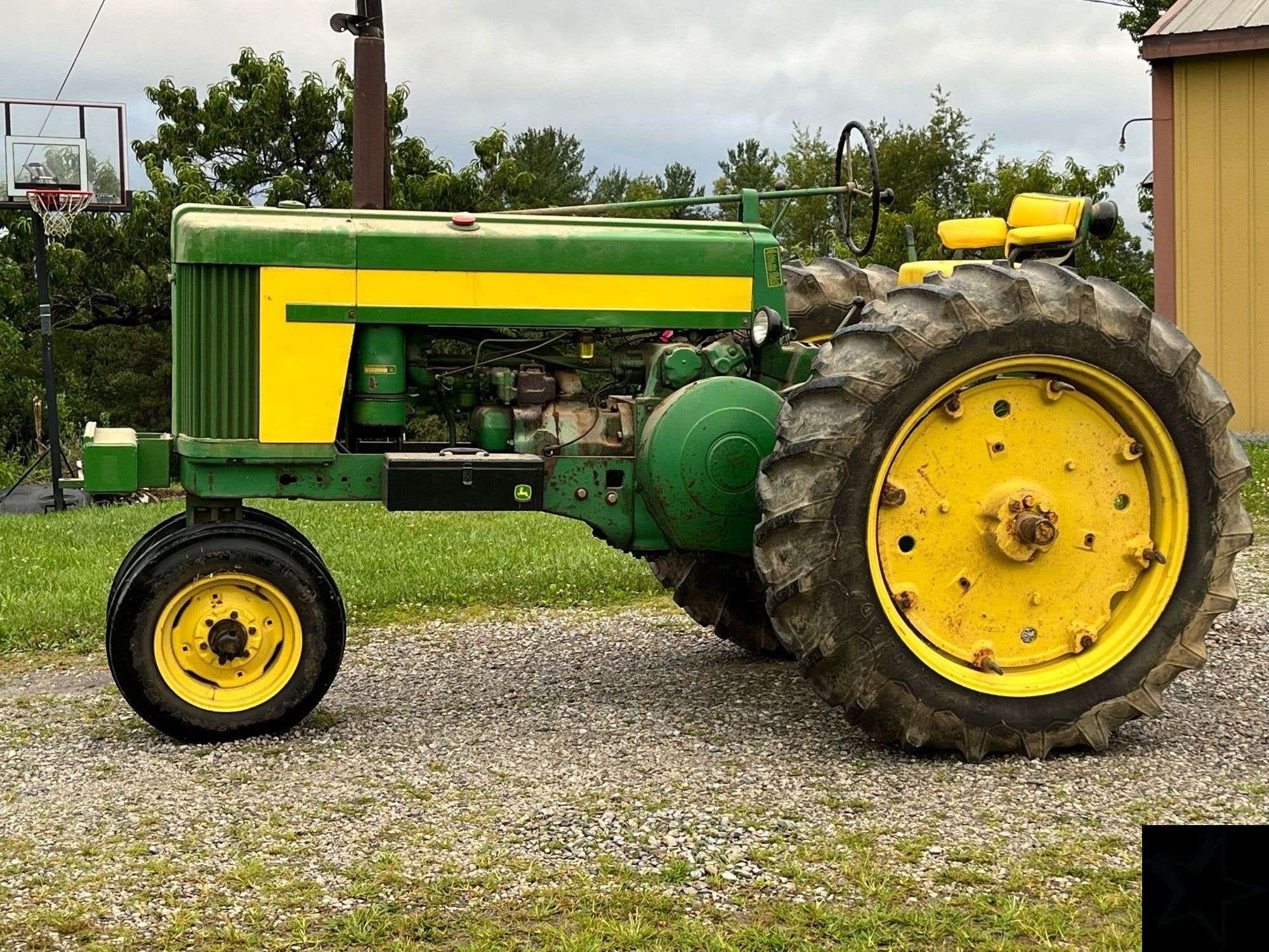 Main image John Deere 620