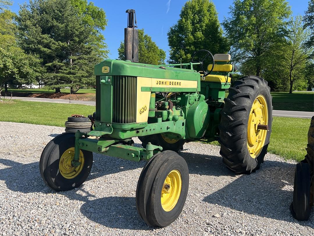 Image of John Deere 620 Primary image