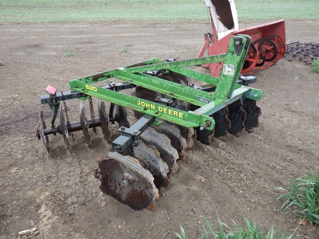 Image of John Deere 620 equipment image 2
