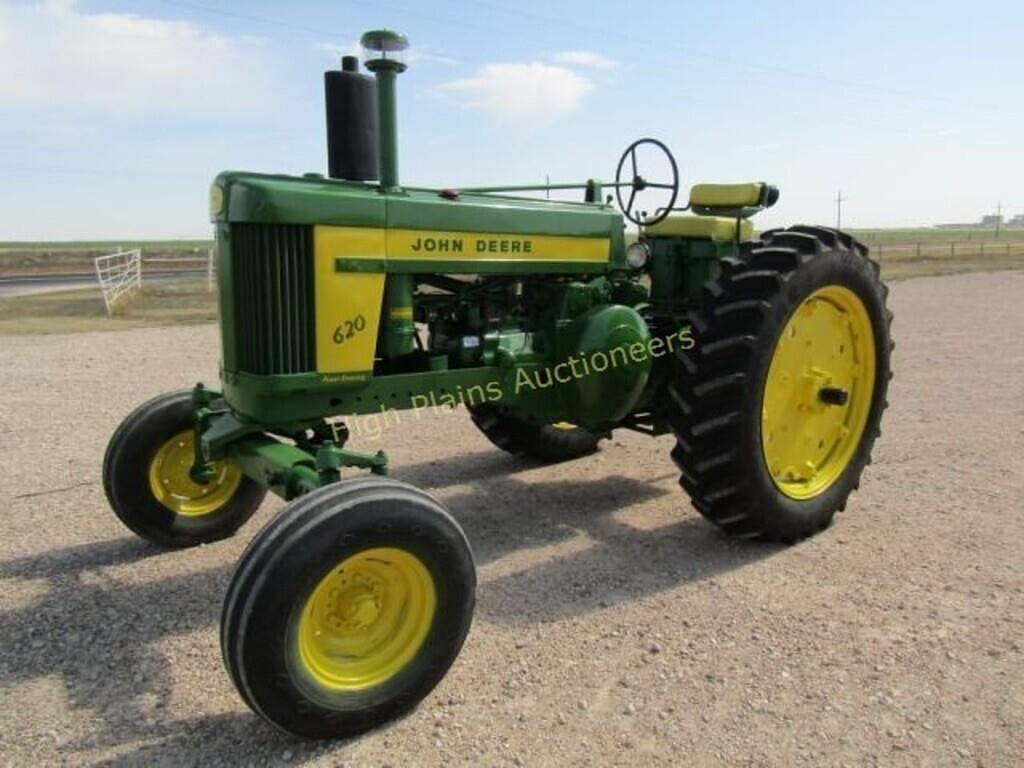 Image of John Deere 620 Primary image