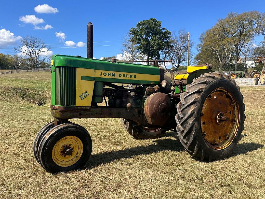 Image of John Deere 620 Primary image