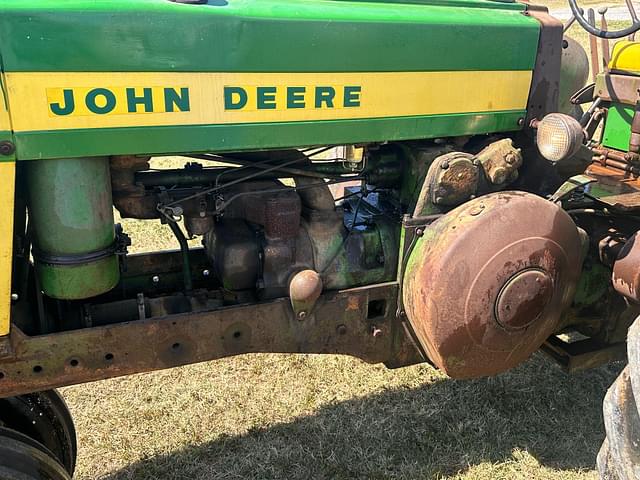 Image of John Deere 620 equipment image 2