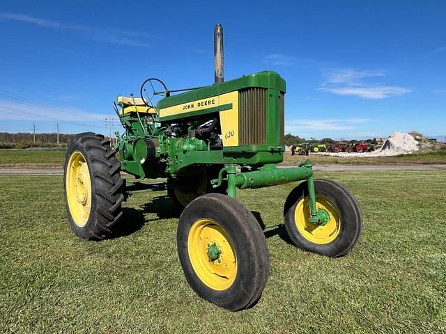 Image of John Deere 620 equipment image 1