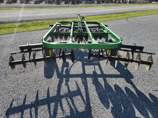 Image of John Deere 620 equipment image 3