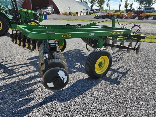 Image of John Deere 620 equipment image 4