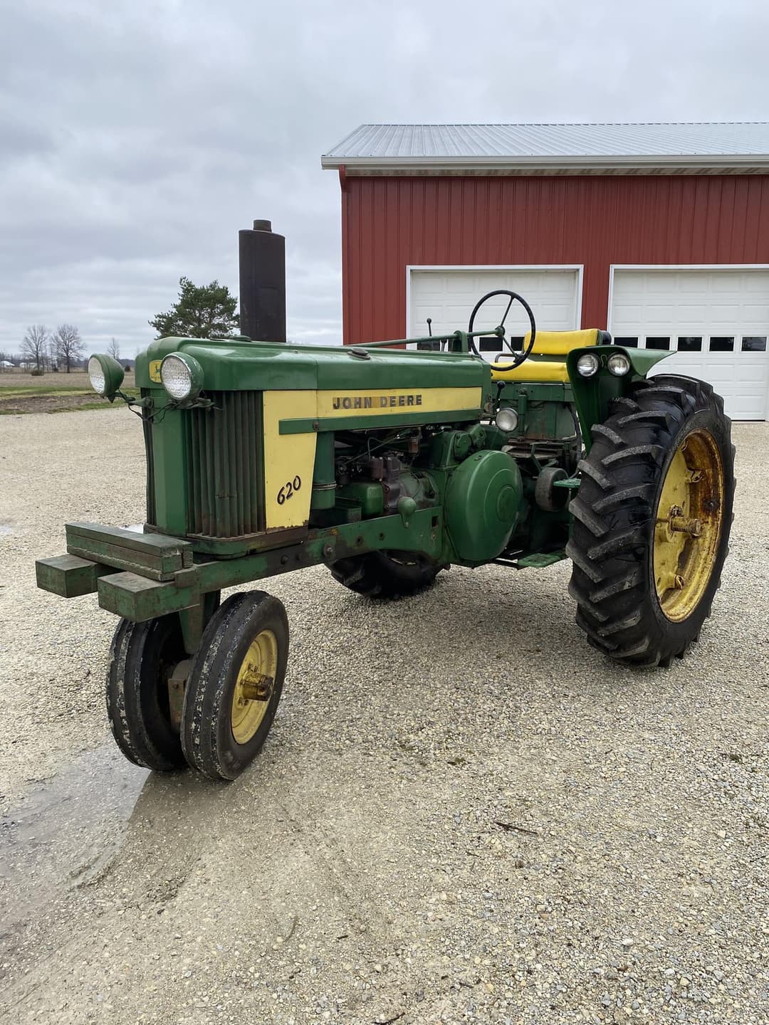 Image of John Deere 620 Primary image