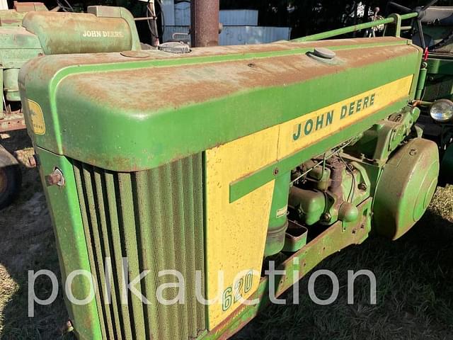 Image of John Deere 620 equipment image 1